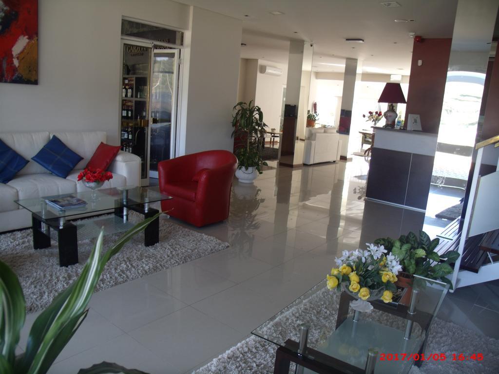 Hotel Puesta Del Sol